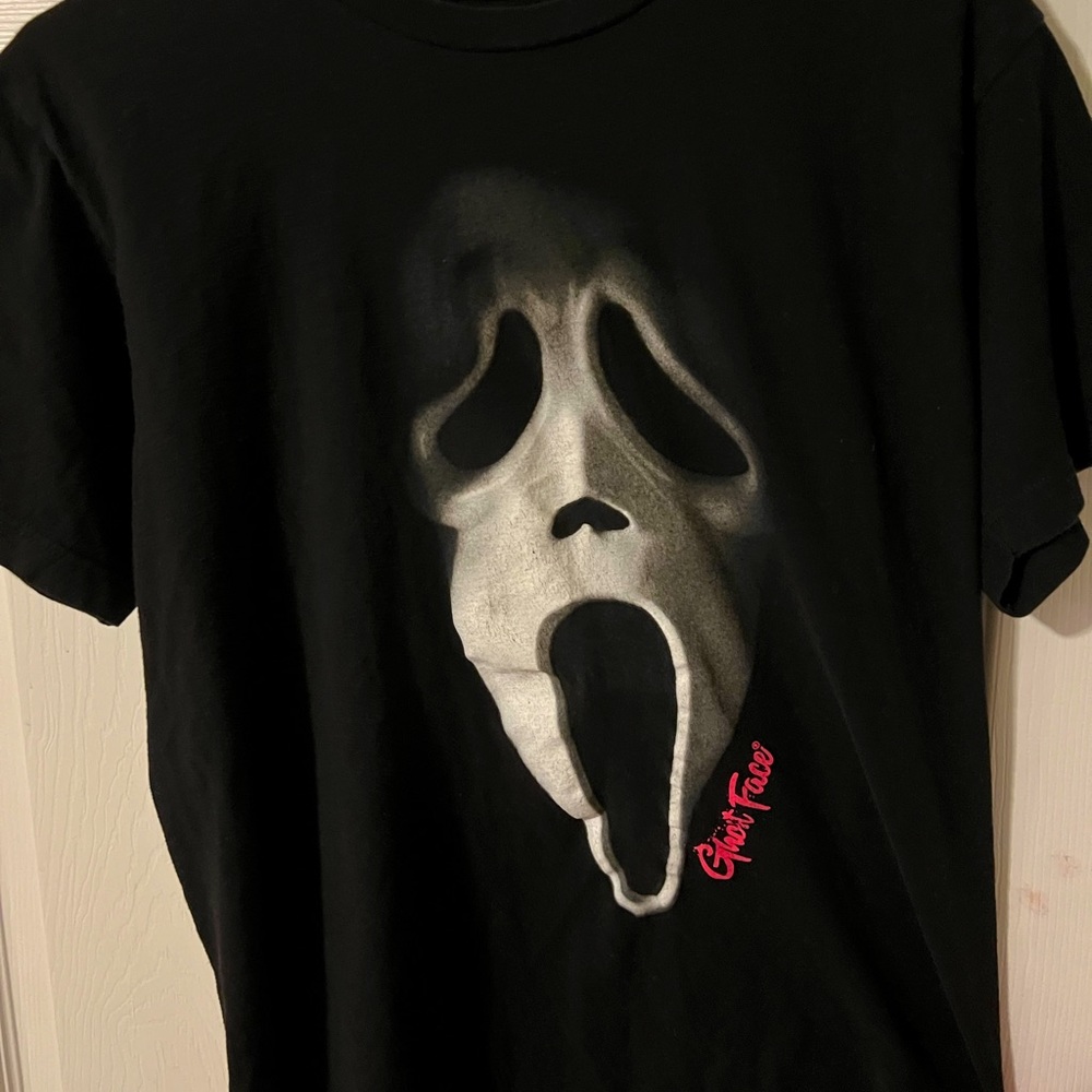 ShortSleeved “SCREAM” Tshirt 🔪🩸